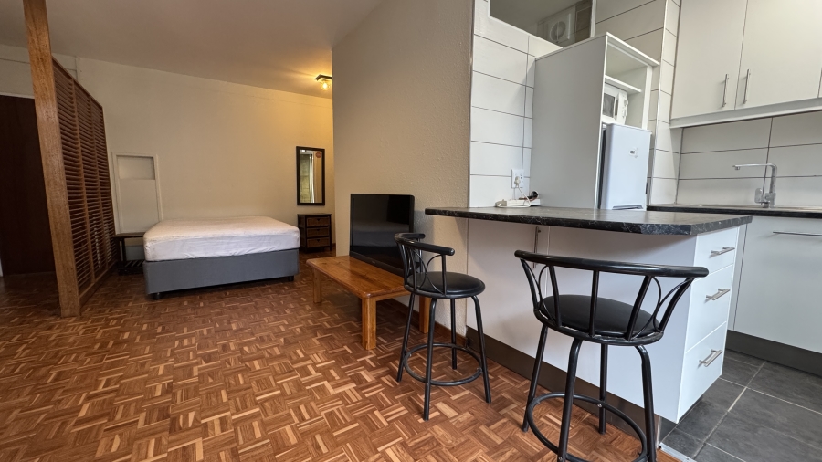 To Let 1 Bedroom Property for Rent in Gardens Western Cape